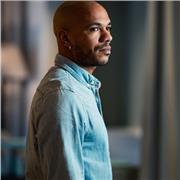 J’enseigne le français à des élèves de niveau collège/lycée, accompagnement épreuves du BAC de français pour les classe de lycée